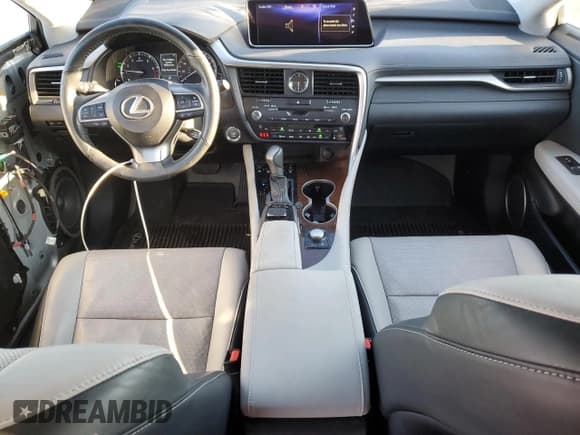 ✅ 2019 Lexus RX 350 F Sport • VIN: 2T2BZMCA2KC189894 • Lot: 82696705. Wystawiony na Copart z przebiegiem 84 143 mil. Bezpłatny archiwum sprzedaży aukcyjnych z USA i szczegółowy raport historii pojazdu na DreamBid. Zdjęcie 8.