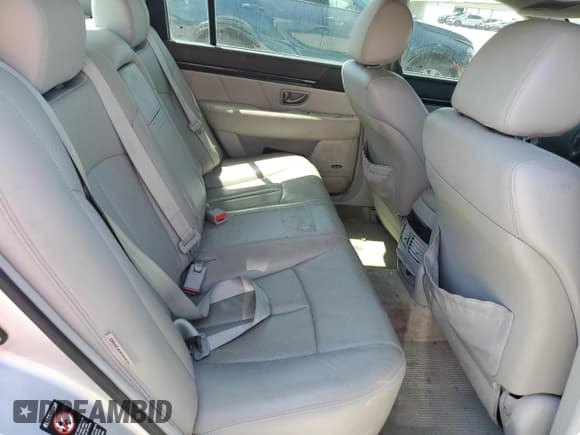 ✅ 2007 Kia Amanti • VIN: KNALD125775127791 • Lot: 52258745. Listed on Copart with 226,896 mi. Free auction sales archive from the USA and detailed vehicle history report at DreamBid. Image 10.