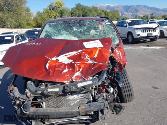 2012 Dodge Grand Caravan SXT z VIN 2C4RDGCG8CR184451, wystawiony jako IAAI lot #43220494 z przebiegiem Nie podano mil oraz . Historia ofert i sprzedaży dostępna na DreamBid. Obrazek 11.