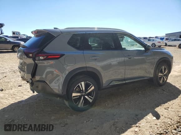 ✅ 2021 Nissan Rogue SL • VIN: 5N1AT3CA8MC849004 • Lot: 82506625. Listed on Copart with 62,875 mi. Free auction sales archive from the USA and detailed vehicle history report at DreamBid. Image 3.