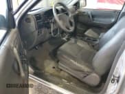 ✅ 2000 Isuzu Rodeo • VIN: 4S2DM58WXY4346884 • Лот: 43108675. Опубликован ранее на Copart с пробегом 144 306 миль. Бесплатный доступ к архиву аукционных продаж из США и подробный отчёт об истории автомобиля на DreamBid. Изображение 8.