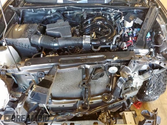 ✅ 2023 Toyota Tacoma SR5 • VIN: 3TYAZ5CN1PT032336 • Lot: 86247075. Wystawiony na Copart z przebiegiem 53 896 mil. Bezpłatny archiwum sprzedaży aukcyjnych z USA i szczegółowy raport historii pojazdu na DreamBid. Zdjęcie 11.