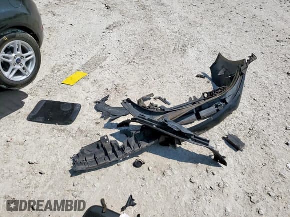 ✅ 2018 Ford Fiesta SE • VIN: 3FADP4EJ8JM122650 • Лот: 80885325. Опубликован ранее на Copart с пробегом 65 432 миль. Бесплатный доступ к архиву аукционных продаж из США и подробный отчёт об истории автомобиля на DreamBid. Изображение 12.