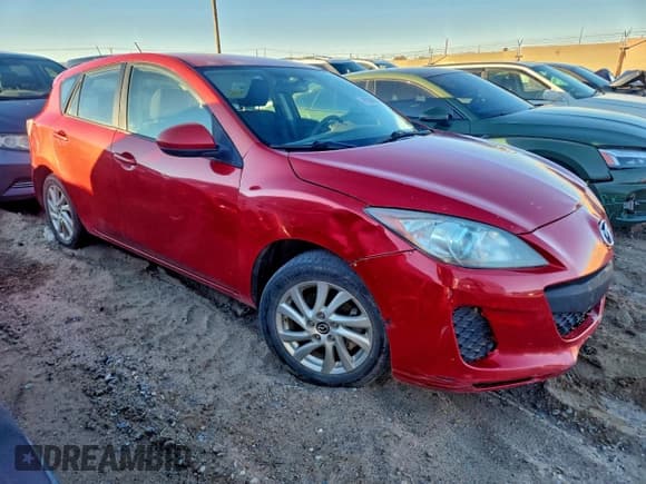 ✅ 2013 Mazda 3 i Touring • VIN: JM1BL1L75D1840421 • Лот: 91904555. Опубликован ранее на Copart с пробегом 15 064 миль. Бесплатный доступ к архиву аукционных продаж из США и подробный отчёт об истории автомобиля на DreamBid. Изображение 4.