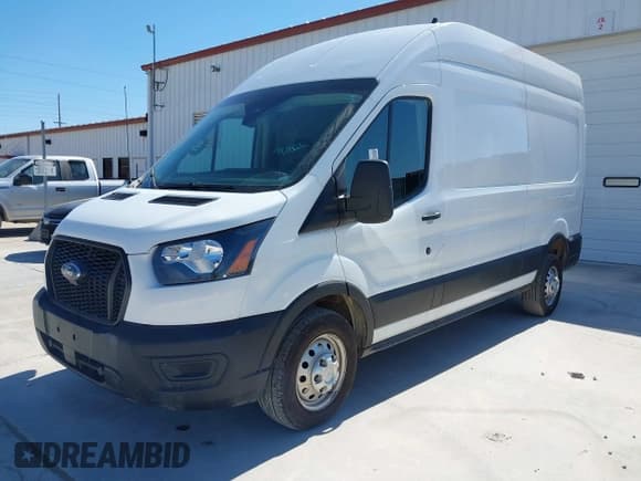 ✅ 2023 Ford Transit Cargo • VIN: 1FTBR2X86PKA51393 • Lot: 41769269. Listed on IAAI with 91,032 mi. Free auction sales archive from the USA and detailed vehicle history report at DreamBid. Image 2.