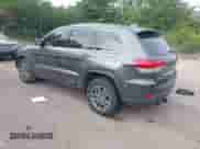 2020 Jeep Grand Cherokee Altitude z VIN 1C4RJEAG7LC119017, wystawiony jako IAAI lot #42137551 z przebiegiem 133 934 mil mil oraz . Historia ofert i sprzedaży dostępna na DreamBid. Obrazek 3.