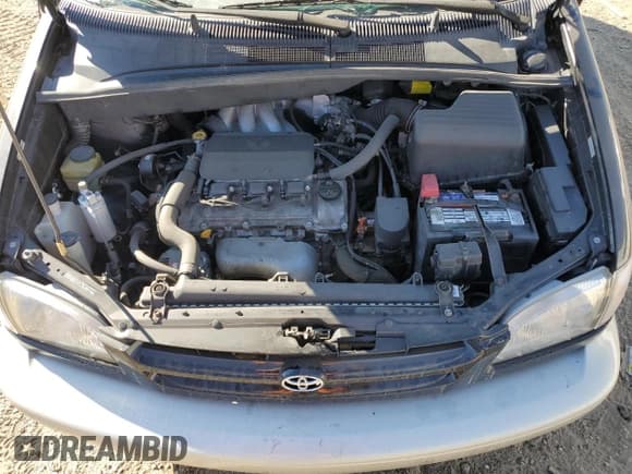 ✅ 2000 Toyota Sienna LE • VIN: 4T3ZF13C5YU287280 • Lot: 71397554. Listed on Copart with 162,851 mi. Free auction sales archive from the USA and detailed vehicle history report at DreamBid. Image 13.