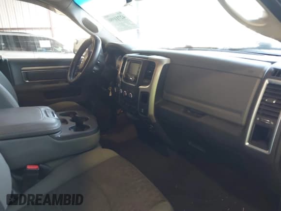 ✅ 2015 Ram 1500 SLT • VIN: 1C6RR6GT0FS754665 • Lot: 42711986. Listed on IAAI with 164,289 mi. Free auction sales archive from the USA and detailed vehicle history report at DreamBid. Image 5.