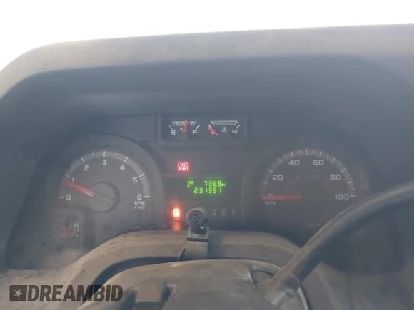 ✅ 2014 Ford Econoline Cargo Commercial • VIN: 1FTNS2EW6EDA03445 • Lot: 41973556. Listed on IAAI with 231,391 mi. Free auction sales archive from the USA and detailed vehicle history report at DreamBid. Image 7.