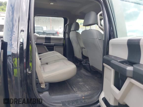 ✅ 2017 Ford F-250 Lariat • VIN: 1FT7W2BT9HEE43424 • Лот: 42582120. Опубликован ранее на IAAI с пробегом 197 497 миль. Бесплатный доступ к архиву аукционных продаж из США и подробный отчёт об истории автомобиля на DreamBid. Изображение 8.