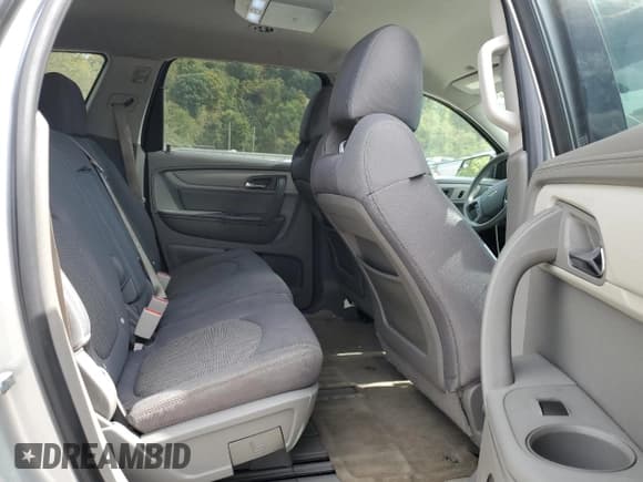 ✅ 2013 Chevrolet Traverse LS • VIN: 1GNKRFEDXDJ268753 • Lot: 72027524. Wystawiony na Copart z przebiegiem 134 116 mil. Bezpłatny archiwum sprzedaży aukcyjnych z USA i szczegółowy raport historii pojazdu na DreamBid. Zdjęcie 12.