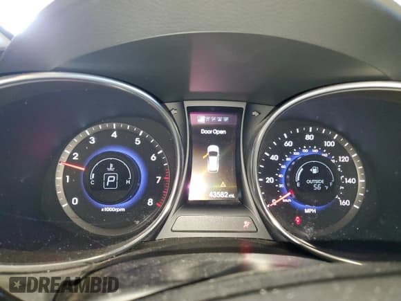 ✅ 2016 Hyundai Santa Fe • VIN: 5XYZWDLA7GG324519 • Лот: 42332214. Опубликован ранее на Copart с пробегом 43 582 миль. Бесплатный доступ к архиву аукционных продаж из США и подробный отчёт об истории автомобиля на DreamBid. Изображение 9.