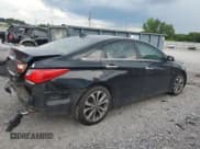 ✅ 2013 Hyundai Sonata SE • VIN: 5NPEC4AB2DH581031 • Lot: 62255394. Listed on Copart with 284,414 mi. Free auction sales archive from the USA and detailed vehicle history report at DreamBid. Image 3.