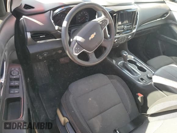 ✅ 2020 Chevrolet Traverse LS • VIN: 1GNERFKW7LJ272289 • Lot: 44063005. Listed on Copart with 60,009 mi. Free auction sales archive from the USA and detailed vehicle history report at DreamBid. Image 8.