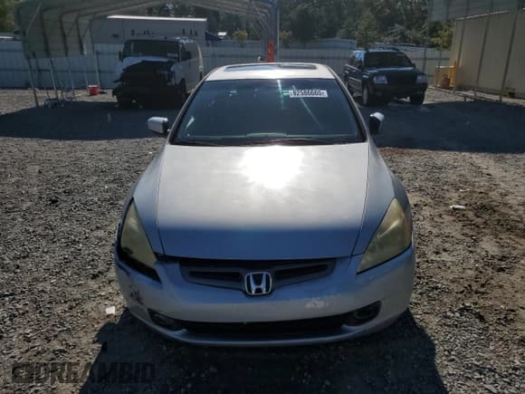 ✅ 2003 Honda Accord EX • VIN: 1HGCM66883A051389 • Лот: 82586665. Опубликован ранее на Copart с пробегом 265 102 миль. Бесплатный доступ к архиву аукционных продаж из США и подробный отчёт об истории автомобиля на DreamBid. Изображение 5.