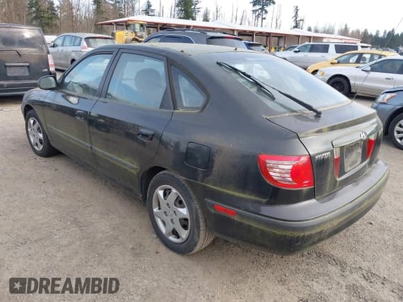 ✅ 2005 Hyundai Elantra GLS • VIN: KMHDN56D25U177803 • Lot: 41737872. Wystawiony na IAAI z przebiegiem 189 693 mil. Bezpłatny archiwum sprzedaży aukcyjnych z USA i szczegółowy raport historii pojazdu na DreamBid. Zdjęcie 3.