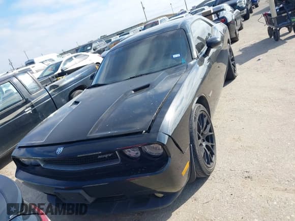✅ 2014 Dodge Challenger SXT • VIN: 2C3CDYAG4EH233706 • Lot: 41616549. Wystawiony na IAAI z przebiegiem 228 200 mil. Bezpłatny archiwum sprzedaży aukcyjnych z USA i szczegółowy raport historii pojazdu na DreamBid. Zdjęcie 12.