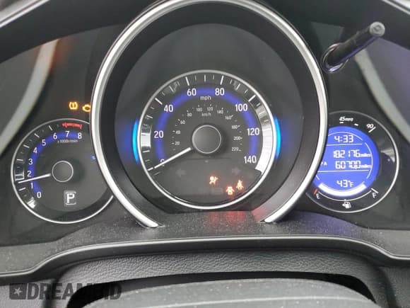 ✅ 2016 Honda Fit LX • VIN: JHMGK5H5XGX014686 • Лот: 92380615. Опубликован ранее на Copart с пробегом 182 176 миль. Бесплатный доступ к архиву аукционных продаж из США и подробный отчёт об истории автомобиля на DreamBid. Изображение 9.