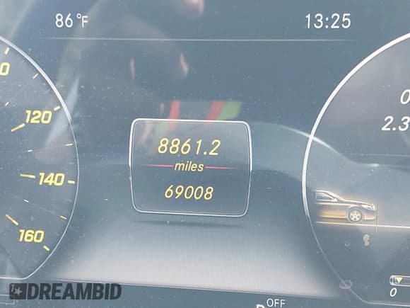 ✅ 2019 Mercedes-Benz E 300 • VIN: WDDZF4KB4KA662808 • Lot: 43385350. Listed on IAAI with 69,008 mi. Free auction sales archive from the USA and detailed vehicle history report at DreamBid. Image 7.