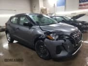 ✅ 2022 Nissan Kicks S • VIN: 3N1CP5BV8NL518577 • Lot: 45365245. Wystawiony na Copart z przebiegiem 70 237 mil. Bezpłatny archiwum sprzedaży aukcyjnych z USA i szczegółowy raport historii pojazdu na DreamBid. Zdjęcie 4.