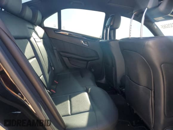 ✅ 2010 Mercedes-Benz E 350 Sport • VIN: WDDHF8HB1AA074521 • Lot: 93325365. Listed on Copart with 154,827 mi. Free auction sales archive from the USA and detailed vehicle history report at DreamBid. Image 10.