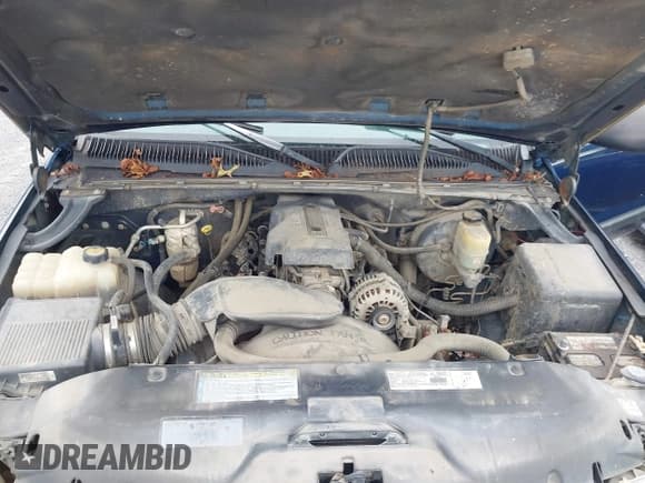 ✅ 2000 Chevrolet Silverado 1500 • VIN: 1GCEK14V1YZ151724 • Lot: 43232495. Listed on IAAI with 255,759 mi. Free auction sales archive from the USA and detailed vehicle history report at DreamBid. Image 10.