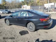 ✅ 2019 Volkswagen Jetta S • VIN: 3VWCB7BU4KM242190 • Лот: 90280325. Опубликован ранее на Copart с пробегом 86 538 миль. Бесплатный доступ к архиву аукционных продаж из США и подробный отчёт об истории автомобиля на DreamBid. Изображение 2.