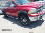 ✅ 2009 Dodge 1500 Laramie • VIN: 1D3HV13T69J518063 • Lot: 42722746. Wystawiony na IAAI z przebiegiem 164 672 mil. Bezpłatny archiwum sprzedaży aukcyjnych z USA i szczegółowy raport historii pojazdu na DreamBid. Zdjęcie 1.
