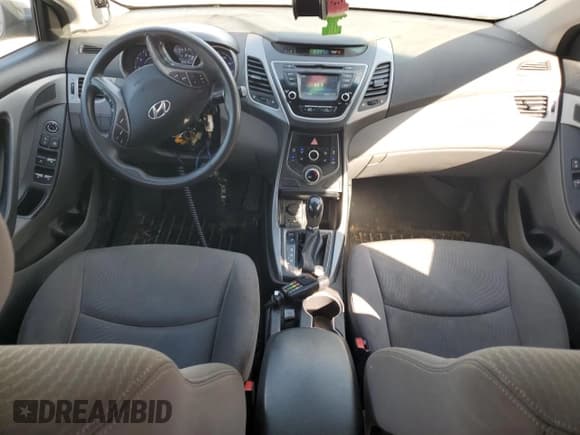 ✅ 2015 Hyundai Elantra SE • VIN: KMHDH4AE2FU321126 • Lot: 84271635. Listed on Copart with 166,216 mi. Free auction sales archive from the USA and detailed vehicle history report at DreamBid. Image 8.
