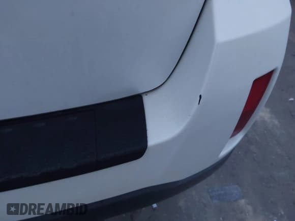 ✅ 2011 Subaru Outback Premium • VIN: 4S4BRBGC6B3418814 • Lot: 43731209. Listed on IAAI with 85,066 mi. Free auction sales archive from the USA and detailed vehicle history report at DreamBid. Image 6.