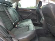 ✅ 2015 Volkswagen Passat SEL Premium • VIN: 1VWCV7A35FC084773 • Lot: 85671705. Wystawiony na Copart z przebiegiem Nie podano. Bezpłatny archiwum sprzedaży aukcyjnych z USA i szczegółowy raport historii pojazdu na DreamBid. Zdjęcie 10.