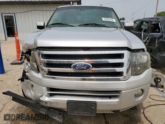 ✅ 2011 Ford Expedition Max Limited • VIN: 1FMJK2A52BEF43470 • Lot: 58922495. Listed on Copart with 227,929 mi. Free auction sales archive from the USA and detailed vehicle history report at DreamBid. Image 5.