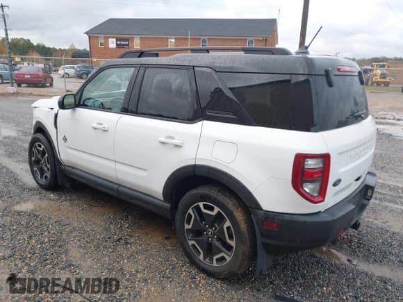 ✅ 2021 Ford Bronco Sport Outer Banks • VIN: 3FMCR9C69MRB05273 • Лот: 43528743. Опубликован ранее на IAAI с пробегом 64 340 миль. Бесплатный доступ к архиву аукционных продаж из США и подробный отчёт об истории автомобиля на DreamBid. Изображение 3.