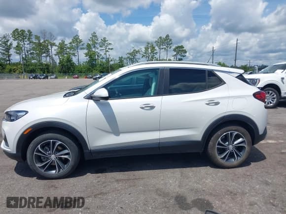 ✅ 2021 Buick Encore GX Select • VIN: KL4MMDS28MB170364 • Lot: 42892057. Listed on IAAI with 51,899 mi. Free auction sales archive from the USA and detailed vehicle history report at DreamBid. Image 14.