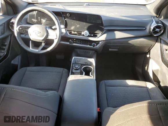 ✅ 2026 Chevrolet Equinox AWD LT • VIN: 3GNAXPEG1TL109371 • Lot: 87213405. Listed on Copart with 3,924 mi. Free auction sales archive from the USA and detailed vehicle history report at DreamBid. Image 8.