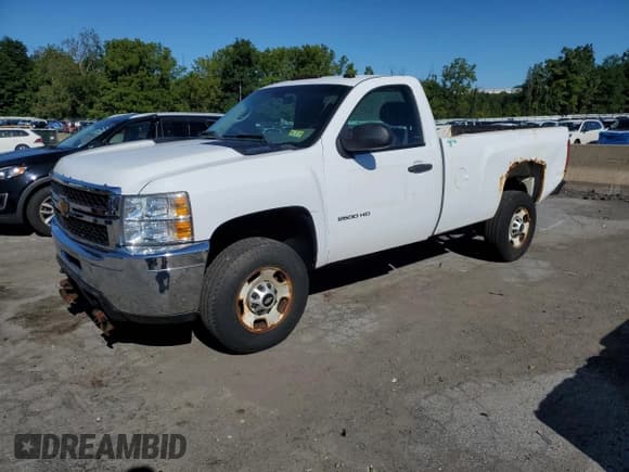 ✅ 2013 Chevrolet Silverado 2500HD Work Truck • VIN: 1GC0KVCG3DZ276500 • Лот: 70492985. Опубликован ранее на Copart с пробегом 132 710 миль. Бесплатный доступ к архиву аукционных продаж из США и подробный отчёт об истории автомобиля на DreamBid. Изображение 1.