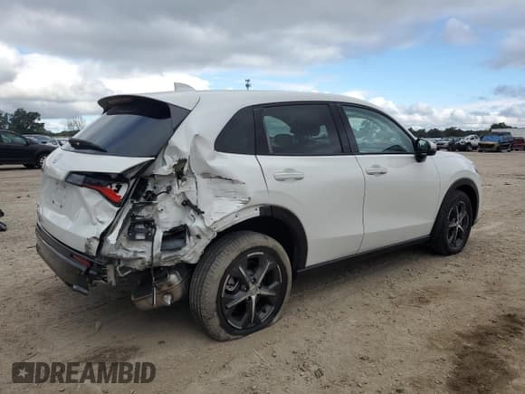 ✅ 2023 Honda HR-V EX-L • VIN: 3CZRZ1H75PM702711 • Lot: 84435025. Wystawiony na Copart z przebiegiem 7 605 mil. Bezpłatny archiwum sprzedaży aukcyjnych z USA i szczegółowy raport historii pojazdu na DreamBid. Zdjęcie 3.