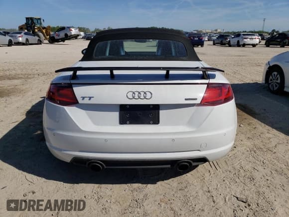 ✅ 2018 Audi TT Roadster • VIN: TRUT5CFV2J1014552 • Lot: 45641123. Listed on Copart with 45,471 mi. Free auction sales archive from the USA and detailed vehicle history report at DreamBid. Image 6.