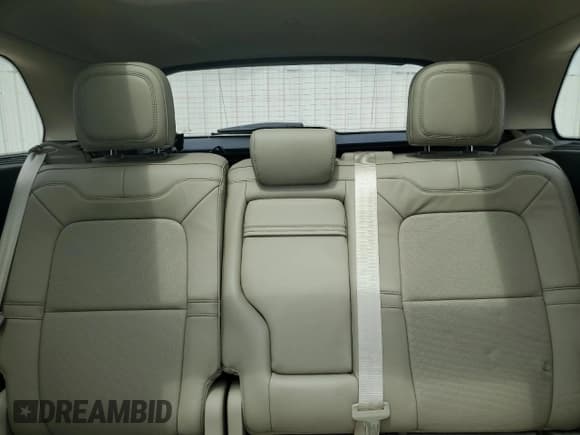 ✅ 2020 Lincoln Corsair Reserve • VIN: 5LMCJ2C98LUL29891 • Lot: 56662233. Wystawiony na Copart z przebiegiem 28 304 mil. Bezpłatny archiwum sprzedaży aukcyjnych z USA i szczegółowy raport historii pojazdu na DreamBid. Zdjęcie 10.