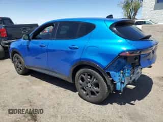 2024 Dodge Hornet R/T Plus с VIN ZACPDFDW2R3A25095, выставлен на аукционе Copart как лот 54047445 с пробегом 5 090 миль миль и Списание • Salvage title. История ставок и продаж доступна на DreamBid. Изображение 2.