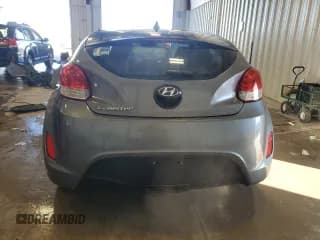 ✅ 2014 Hyundai Veloster • VIN: KMHTC6AD4EU206684 • Lot: 78092774. Wystawiony na Copart z przebiegiem 148 654 mil. Bezpłatny archiwum sprzedaży aukcyjnych z USA i szczegółowy raport historii pojazdu na DreamBid. Zdjęcie 6.