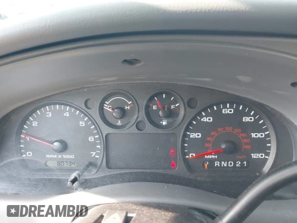 ✅ 2005 Ford Ranger XLT • VIN: 1FTZR45EX5PA60763 • Lot: 42440730. Wystawiony na IAAI z przebiegiem 80 800 mil. Bezpłatny archiwum sprzedaży aukcyjnych z USA i szczegółowy raport historii pojazdu na DreamBid. Zdjęcie 7.