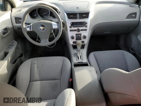 ✅ 2011 Chevrolet Malibu 1LS • VIN: 1G1ZB5E18BF265175 • Lot: 74351094. Listed on Copart with 118,103 mi. Free auction sales archive from the USA and detailed vehicle history report at DreamBid. Image 8.