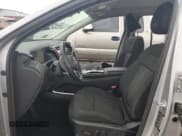 ✅ 2022 Hyundai Tucson SEL Convenience • VIN: KM8JFCA15NU045118 • Lot: 67543754. Wystawiony na Copart z przebiegiem 27 264 mil. Bezpłatny archiwum sprzedaży aukcyjnych z USA i szczegółowy raport historii pojazdu na DreamBid. Zdjęcie 7.