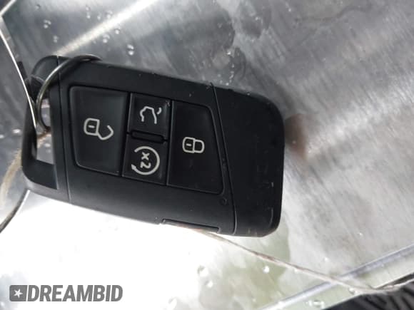 ✅ 2020 Volkswagen Atlas SE • VIN: 1V2YE2CA5LC228064 • Лот: 41565385. Опубликован ранее на IAAI с пробегом 73 379 миль. Бесплатный доступ к архиву аукционных продаж из США и подробный отчёт об истории автомобиля на DreamBid. Изображение 11.