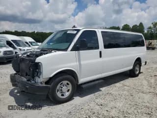 ✅ 2023 Chevrolet Express Passenger LS • VIN: 1GAZGNFP9P1125922 • Lot: 64642045. Listed on Copart with 41,915 mi. Free auction sales archive from the USA and detailed vehicle history report at DreamBid. Image 1.