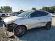 2015 Hyundai Tucson SE z VIN KM8JU3AG4FU042951, wystawiony jako Copart lot #66741363 z przebiegiem 153 555 mil mil oraz . Historia ofert i sprzedaży dostępna na DreamBid. Obrazek 1.