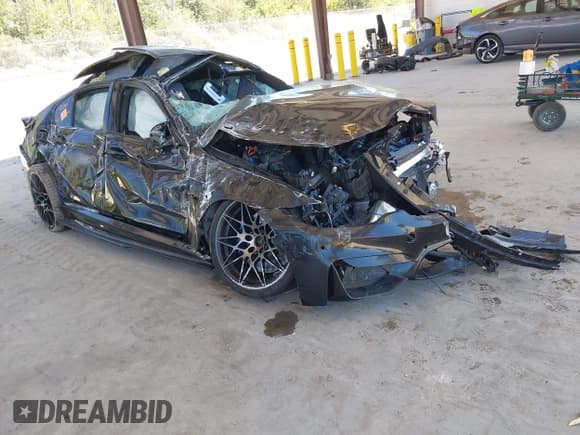 ✅ 2018 BMW M3 • VIN: WBS8M9C5XJ5L71425 • Lot: 42865843. Listed on IAAI with Not provided. Free auction sales archive from the USA and detailed vehicle history report at DreamBid. Image 1.