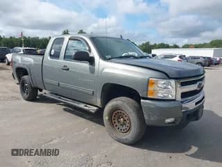 ✅ 2011 Chevrolet Silverado 1500 LT • VIN: 1GCRKSE31BZ418341 • Lot: 43168599. Listed on IAAI with 161,568 mi. Free auction sales archive from the USA and detailed vehicle history report at DreamBid. Image 1.