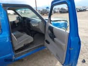 ✅ 1999 Ford Ranger XLT • VIN: 1FTZR15X8XTA34009 • Lot: 43520066. Wystawiony na IAAI z przebiegiem Nie podano. Bezpłatny archiwum sprzedaży aukcyjnych z USA i szczegółowy raport historii pojazdu na DreamBid. Zdjęcie 5.